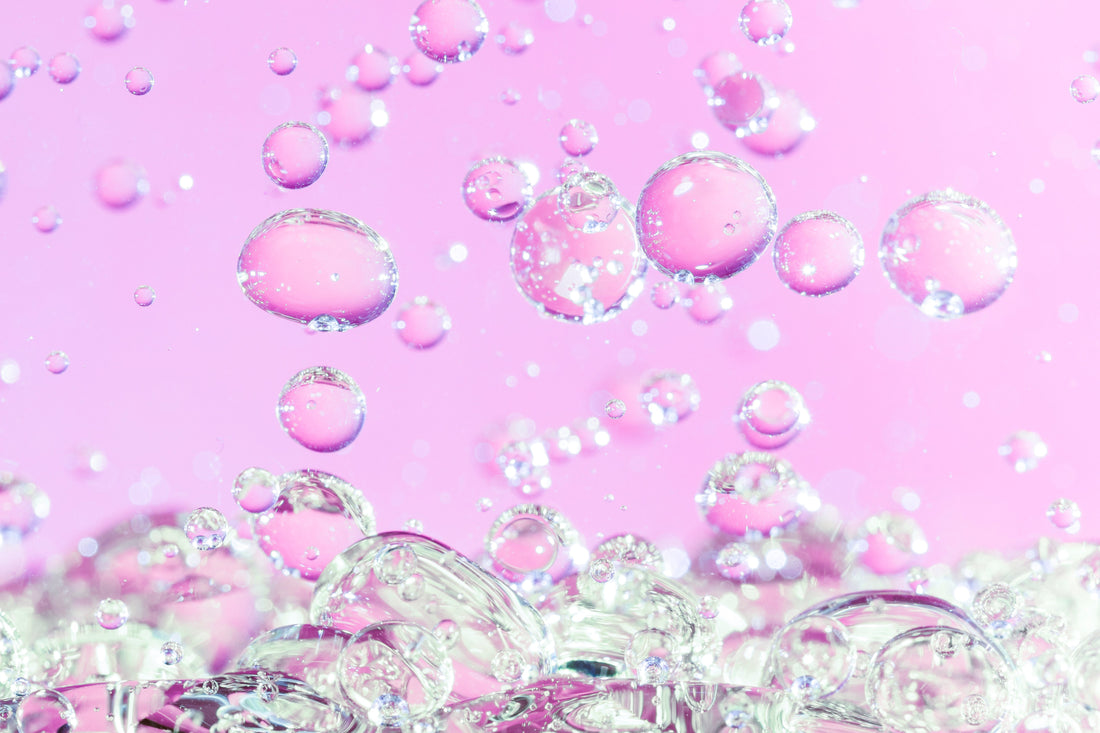 Achieve Professional Skincare with GLAMOORA's Oxygen Bubble Cleanser