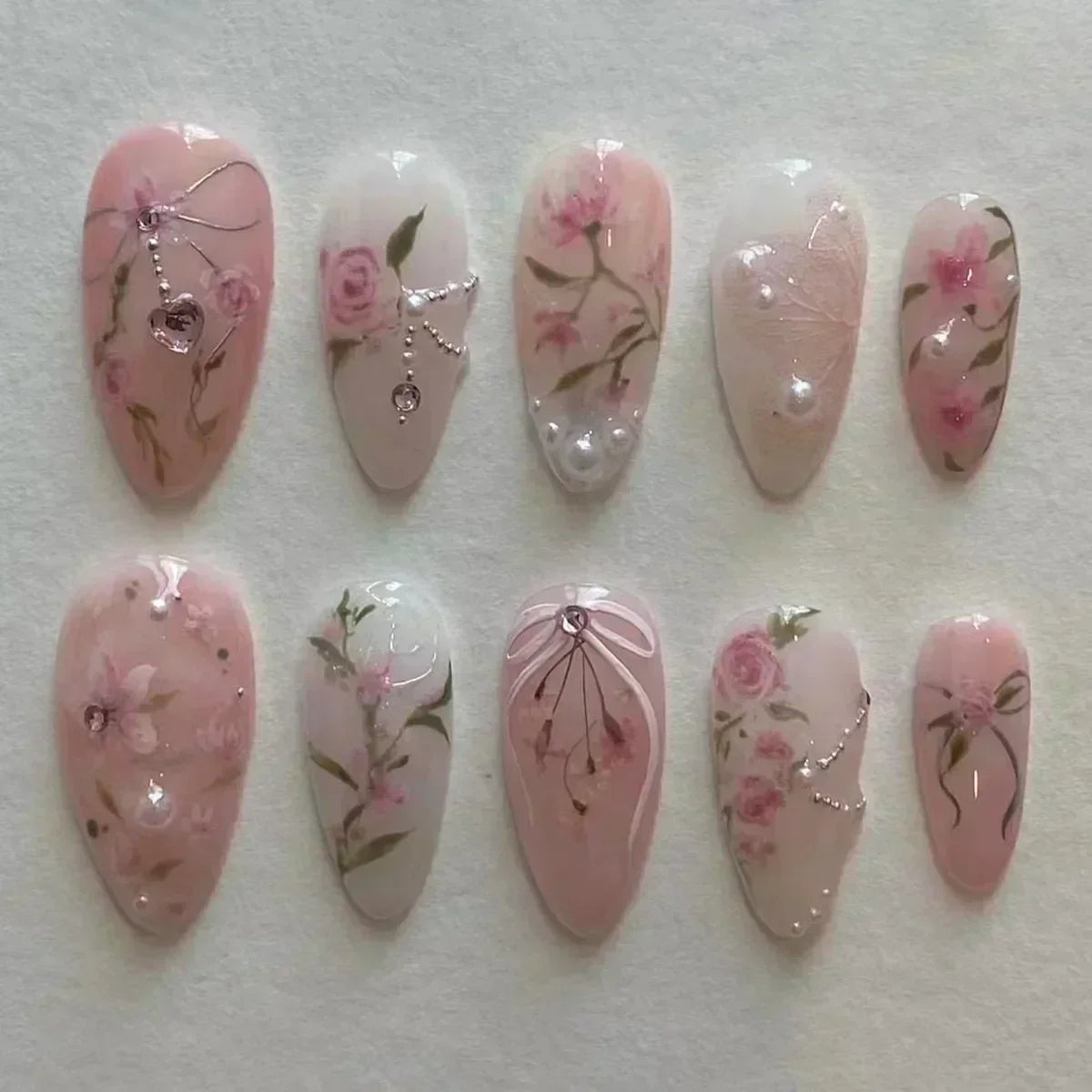GLAMOORA Pink Butterfly Press-On Nails