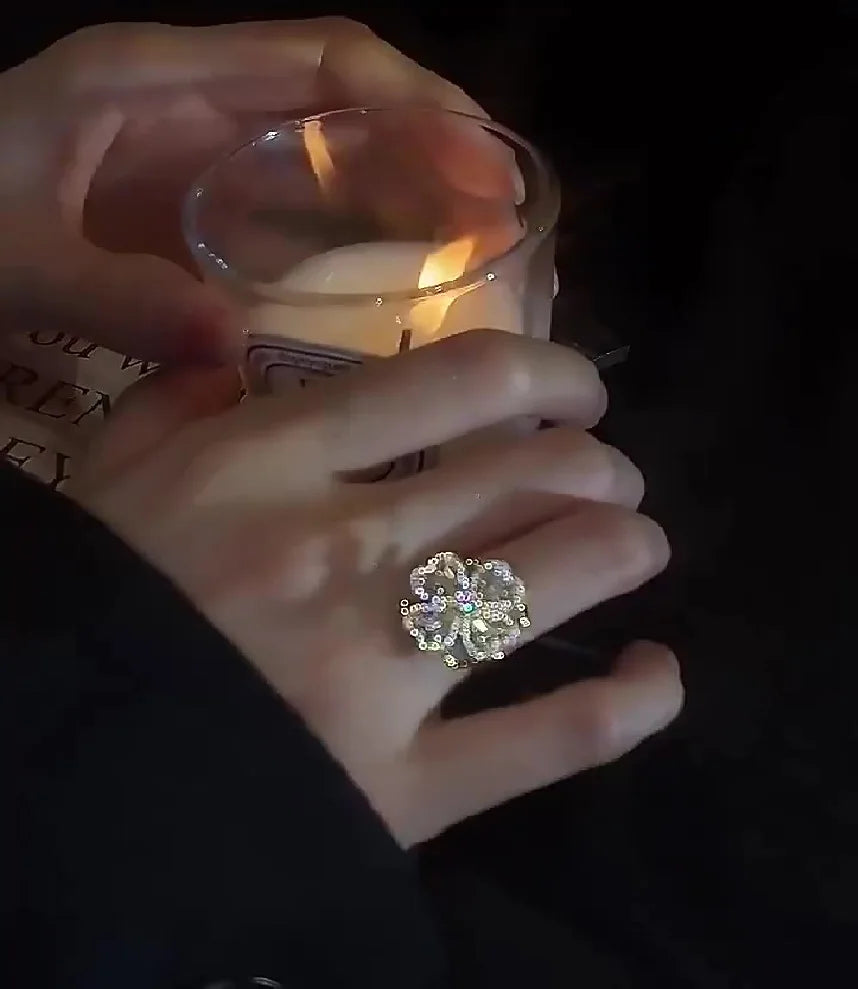 Glamoora Heart Shaped Clover Anxiety Rotate Ring