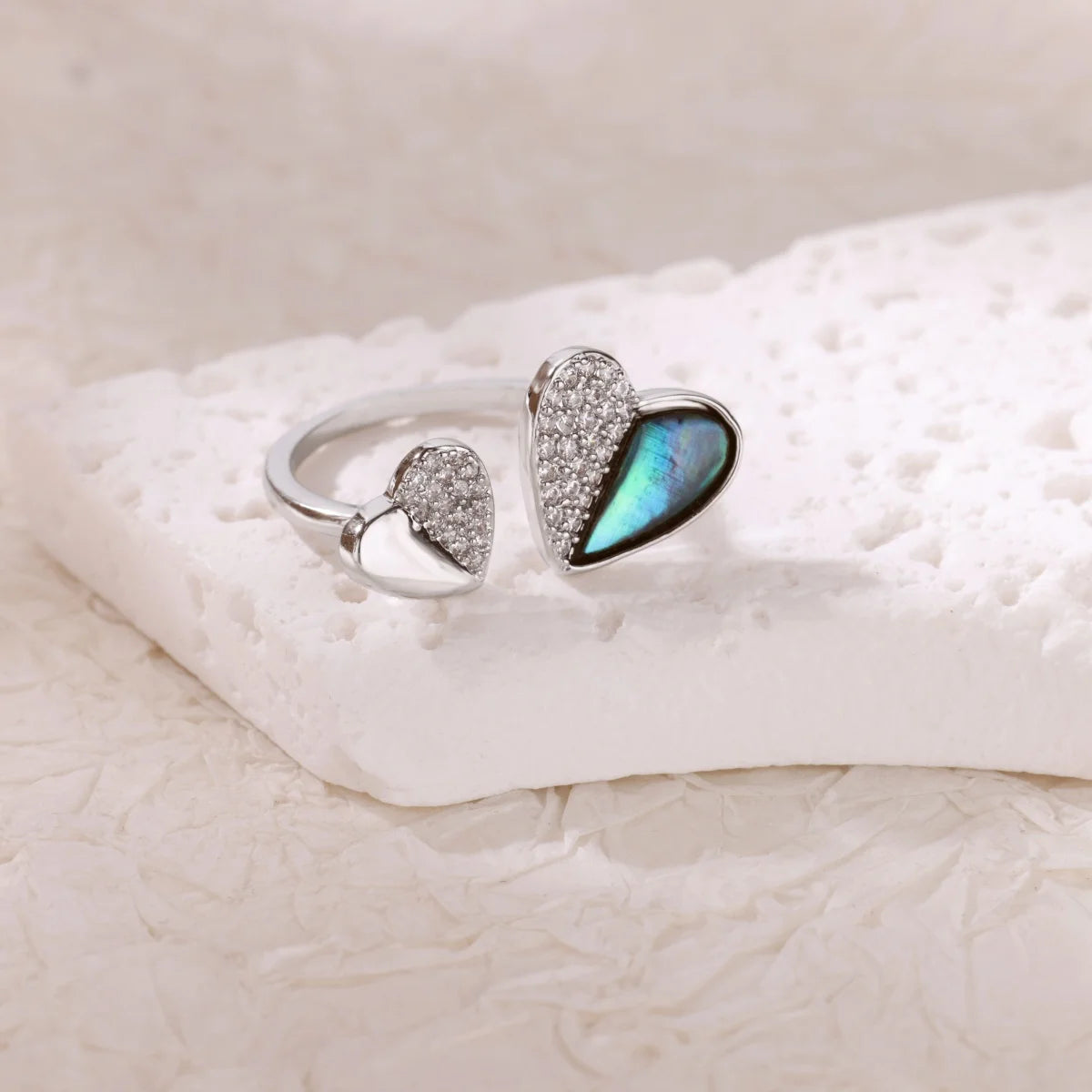 Glamoora Minimalist Imitation shell Heart Open Ring