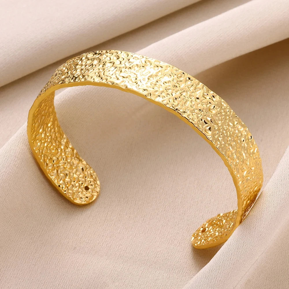 GLAMOORA Gold Cuff Bracelet