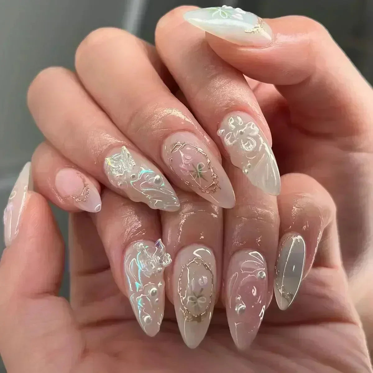 GLAMOORA Pink Butterfly Press-On Nails