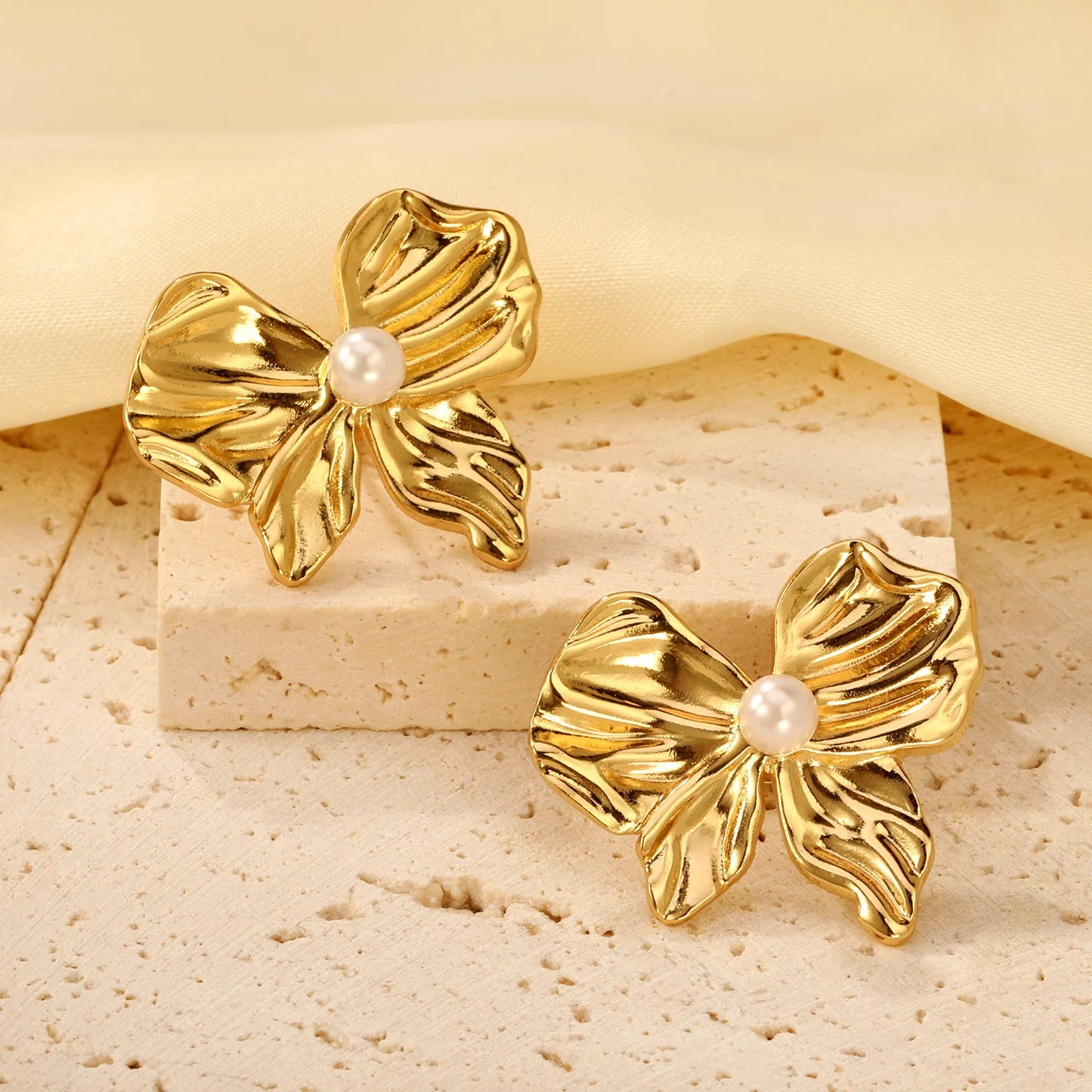 GLAMOORA Pearl Water Drop Earrings