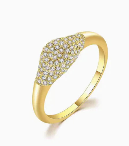 Glamoora - Insta-Chic Women's Fashion Ring (Single Piece)
